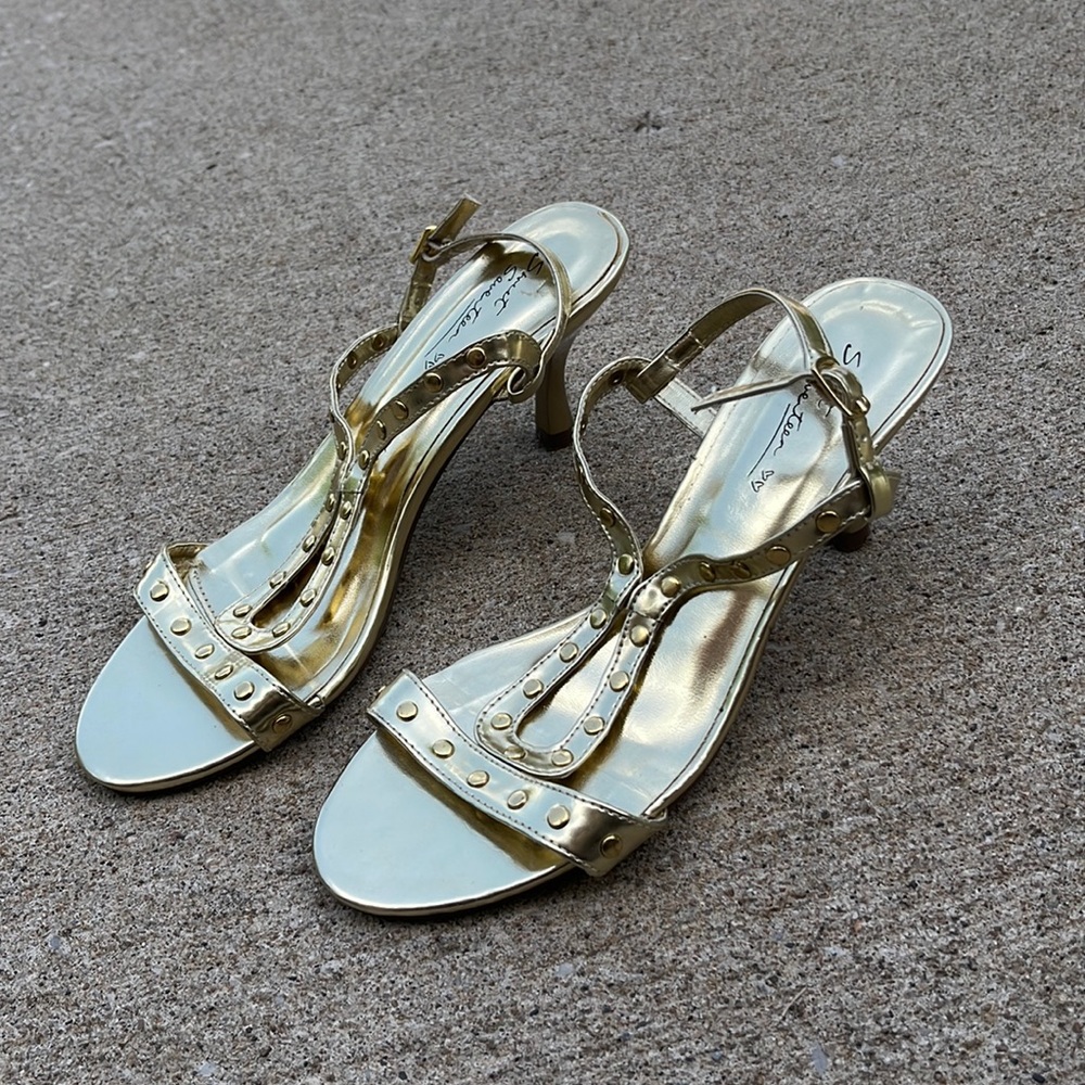 Gold Studded Sweet Seventeen Stilettos Sexy Strappy Sparkly Fun Heels size 7